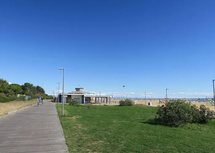 Iris Suite-5 By Interhome Lejlighed