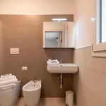 Iris Suite-5 By Interhome Бибионе