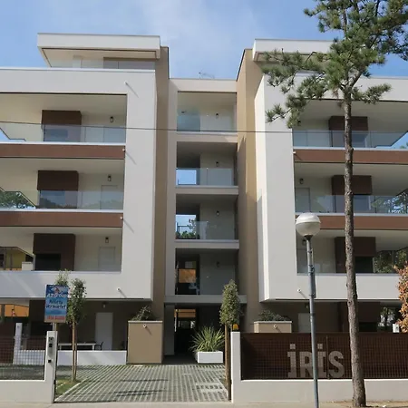 Iris Suite-5 By Interhome * Бибионе