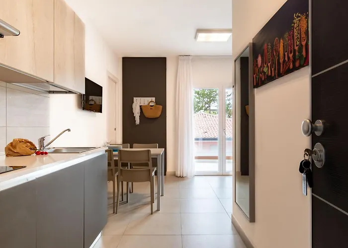 Apartment Iris Suite-5 By Interhome *