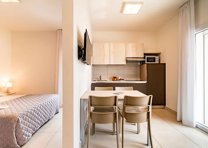 Apartment Iris Suite-5 By Interhome *