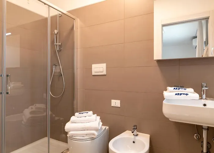 Iris Suite-5 By Interhome *